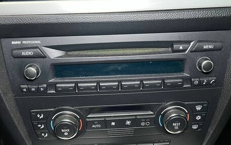 BMW 3 серия, 2007 год, 1 180 000 рублей, 13 фотография