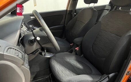 Hyundai Solaris II рестайлинг, 2015 год, 980 000 рублей, 5 фотография