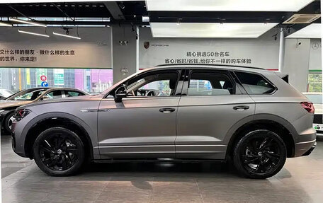 Volkswagen Touareg III, 2022 год, 5 777 155 рублей, 4 фотография