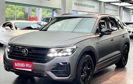 Volkswagen Touareg III, 2022 год, 5 777 155 рублей, 3 фотография