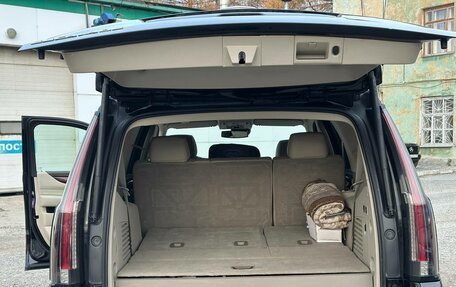 Cadillac Escalade IV, 2015 год, 3 337 000 рублей, 21 фотография