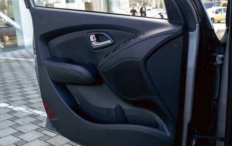 Hyundai ix35 I рестайлинг, 2012 год, 995 000 рублей, 12 фотография