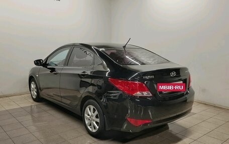 Hyundai Solaris II рестайлинг, 2014 год, 599 000 рублей, 3 фотография