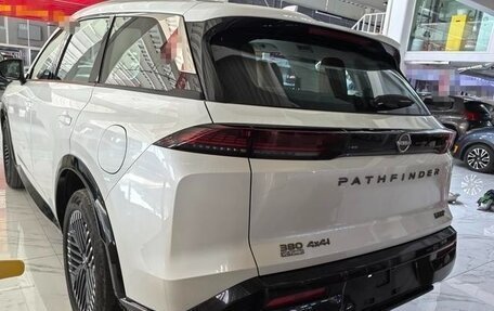 Nissan Pathfinder, 2025 год, 4 200 000 рублей, 4 фотография