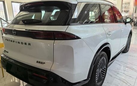 Nissan Pathfinder, 2025 год, 4 200 000 рублей, 2 фотография