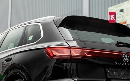 Volkswagen Touareg III, 2025 год, 14 000 000 рублей, 10 фотография