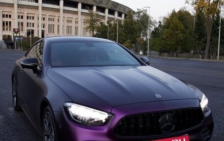 Mercedes-Benz E-Класс, 2020 год, 5 150 000 рублей, 2 фотография