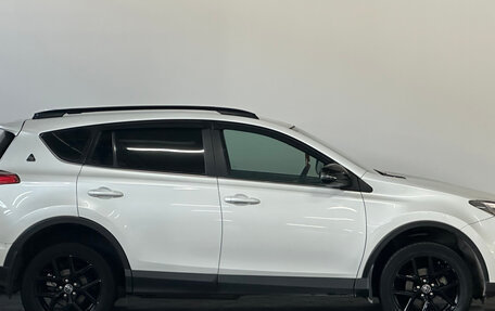 Toyota RAV4, 2019 год, 2 399 000 рублей, 5 фотография