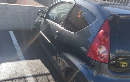 Peugeot 107 I рестайлинг, 2007 год, 210 000 рублей, 4 фотография