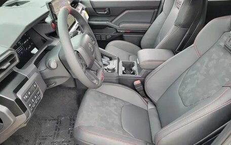 Toyota Tacoma, 2025 год, 7 900 000 рублей, 8 фотография