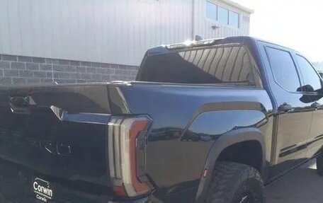 Toyota Tundra, 2022 год, 9 090 000 рублей, 5 фотография