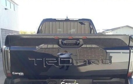 Toyota Tundra, 2022 год, 9 090 000 рублей, 6 фотография