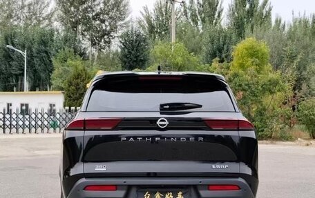 Nissan Pathfinder, 2024 год, 3 750 000 рублей, 4 фотография