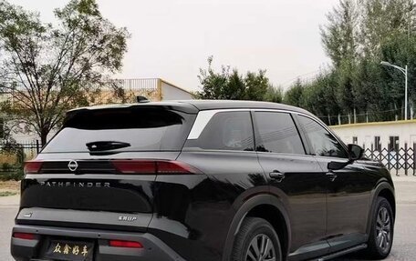 Nissan Pathfinder, 2024 год, 3 750 000 рублей, 2 фотография