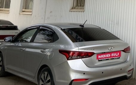 Hyundai Solaris II рестайлинг, 2017 год, 1 500 000 рублей, 4 фотография