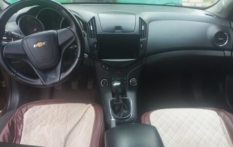 Chevrolet Cruze II, 2013 год, 620 000 рублей, 9 фотография