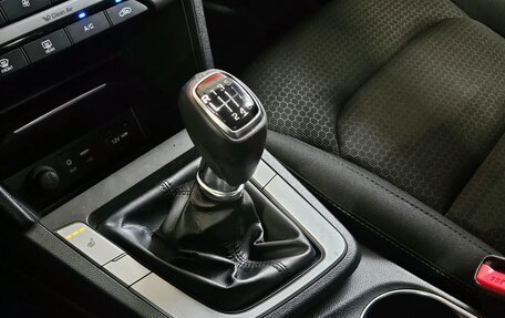 Hyundai Elantra VI рестайлинг, 2016 год, 1 280 000 рублей, 15 фотография