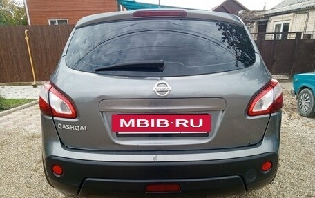 Nissan Qashqai, 2011 год, 850 000 рублей, 3 фотография