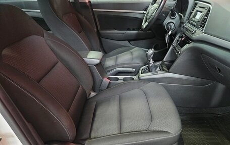 Hyundai Elantra VI рестайлинг, 2016 год, 1 280 000 рублей, 12 фотография