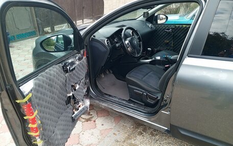 Nissan Qashqai, 2011 год, 850 000 рублей, 6 фотография