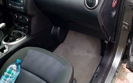 Nissan Qashqai, 2011 год, 850 000 рублей, 15 фотография