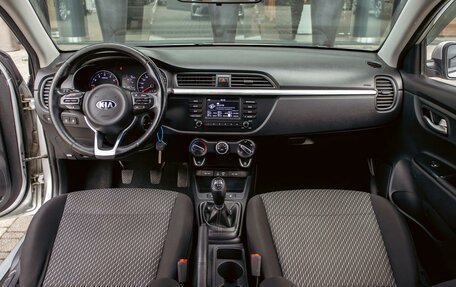 KIA Rio IV, 2019 год, 995 000 рублей, 16 фотография