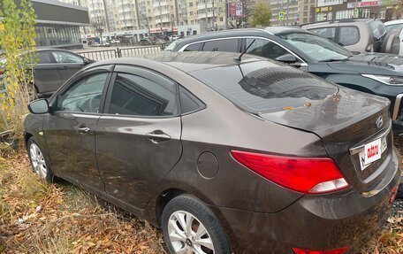 Hyundai Solaris II рестайлинг, 2015 год, 550 000 рублей, 5 фотография