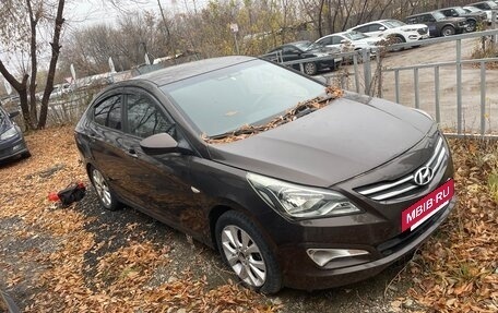 Hyundai Solaris II рестайлинг, 2015 год, 550 000 рублей, 2 фотография