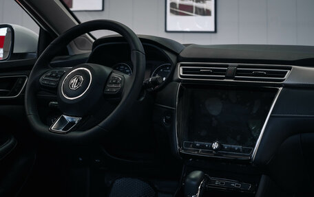 MG 5, 2023 год, 2 520 000 рублей, 17 фотография