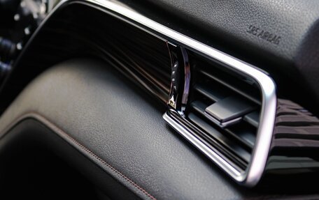 Toyota Camry, 2020 год, 3 340 000 рублей, 18 фотография