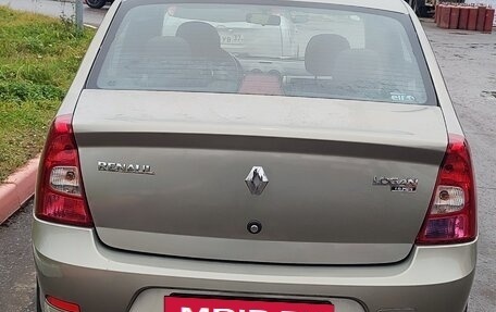 Renault Logan I, 2011 год, 750 000 рублей, 4 фотография