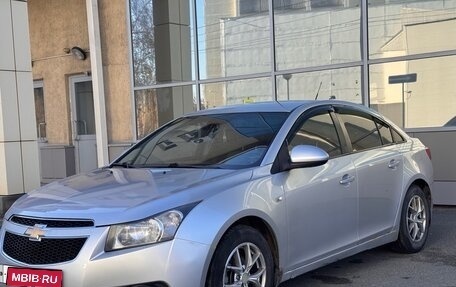 Chevrolet Cruze II, 2009 год, 500 000 рублей, 1 фотография