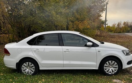 Volkswagen Polo VI (EU Market), 2014 год, 800 000 рублей, 4 фотография