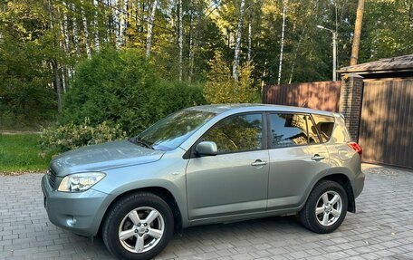 Toyota RAV4, 2005 год, 960 000 рублей, 2 фотография