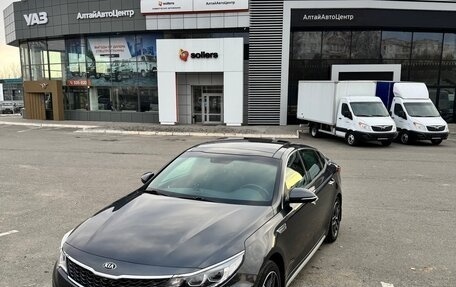 KIA Optima IV, 2019 год, 2 300 000 рублей, 9 фотография