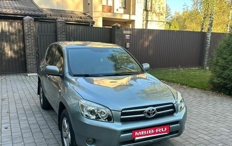 Toyota RAV4, 2005 год, 960 000 рублей, 7 фотография