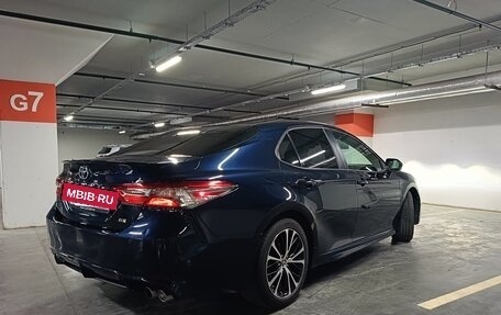 Toyota Camry, 2018 год, 2 280 000 рублей, 5 фотография