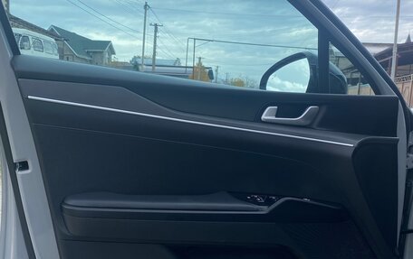 KIA K5, 2022 год, 2 750 000 рублей, 16 фотография