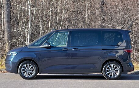 Volkswagen Multivan, 2022 год, 5 579 000 рублей, 8 фотография