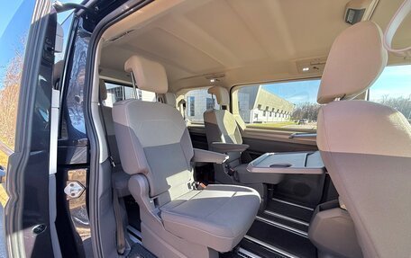 Volkswagen Multivan, 2022 год, 5 579 000 рублей, 28 фотография