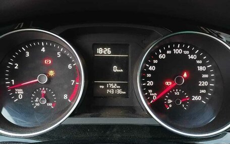 Volkswagen Jetta VI, 2015 год, 1 050 000 рублей, 13 фотография