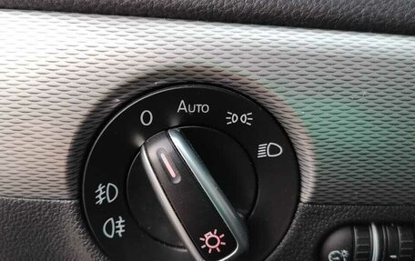 Volkswagen Jetta VI, 2015 год, 1 050 000 рублей, 16 фотография