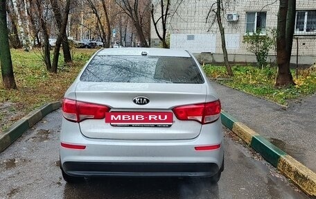 KIA Rio III рестайлинг, 2017 год, 600 000 рублей, 4 фотография