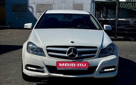 Mercedes-Benz C-Класс, 2012 год, 1 400 000 рублей, 1 фотография