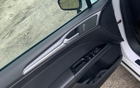 Ford Fusion (North America) II, 2015 год, 1 270 000 рублей, 29 фотография