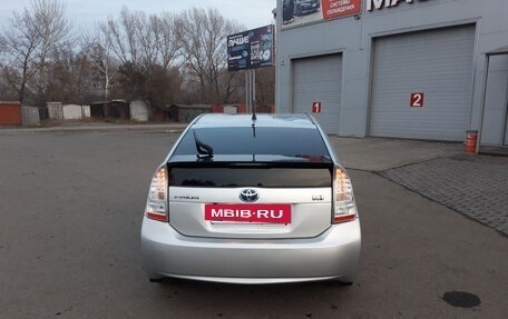 Toyota Prius, 2011 год, 1 299 000 рублей, 3 фотография