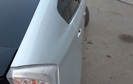 Toyota Prius, 2011 год, 1 299 000 рублей, 18 фотография