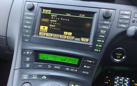 Toyota Prius, 2011 год, 1 299 000 рублей, 29 фотография