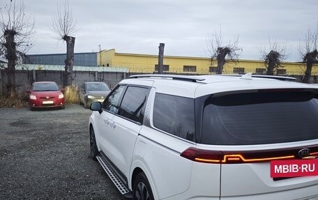 KIA Carnival, 2020 год, 3 800 000 рублей, 10 фотография