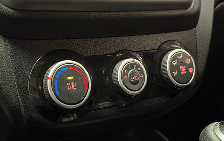 KIA Rio III рестайлинг, 2016 год, 736 200 рублей, 9 фотография